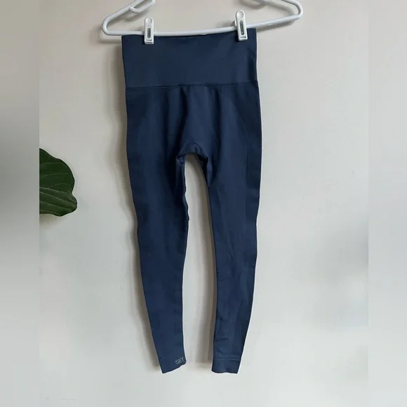 Set Active SculptFlex Leggings in Blue size XS - Picture 2 of 5